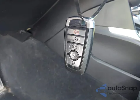 2022 Ford Explorer Xlt z USA, uszkodzony, nr VIN 1FMSK8DH1NGC52416